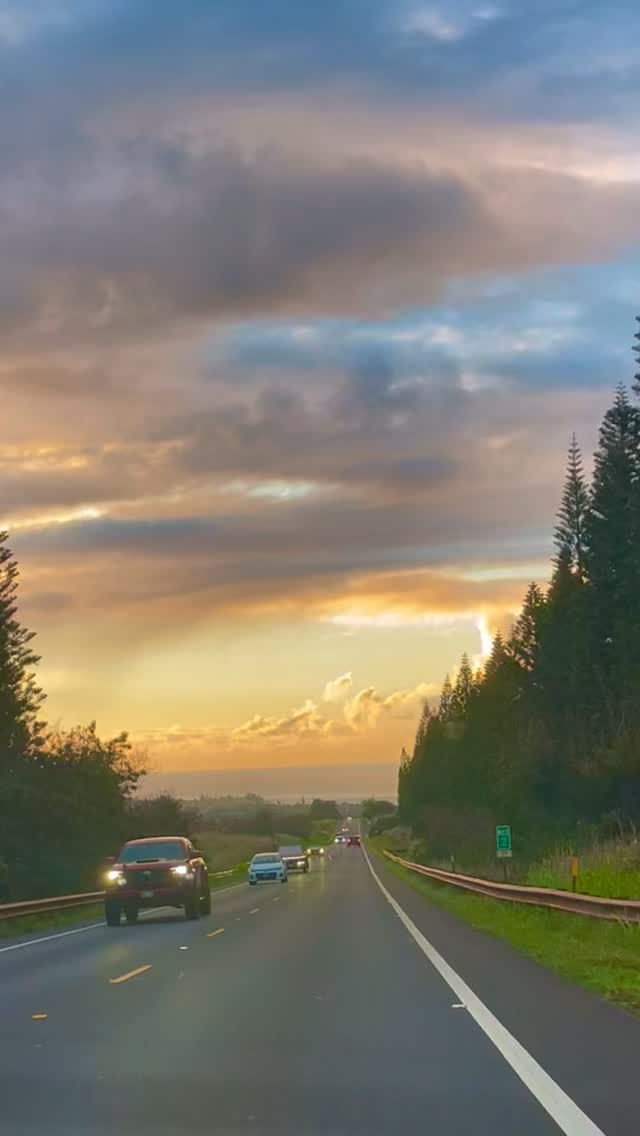 Kalanihawaii_ Come Enjoy Life with us ‼️ ☀️🏝️🏄🏻‍

Website: www.kalanihawaii.com

Email: info@kalanihawaii.com

‼️Feel free to Dm or Email for inquiries or Click the link in our bio to book a stay ‼️🤙🌸🫶

#hawaiianvacation #surfing ##northshoreoahu #beachgetaway #traveloahu