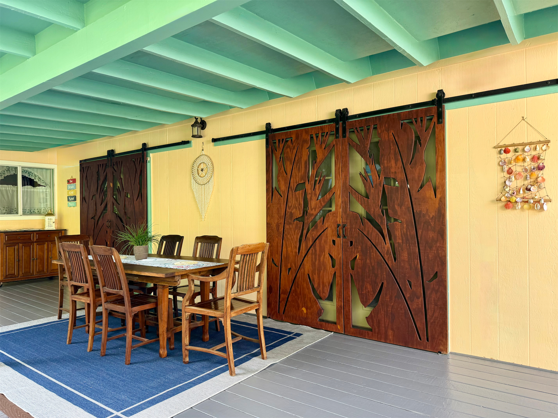 Interior of the Pacific Guest House at Kalani Hawaii